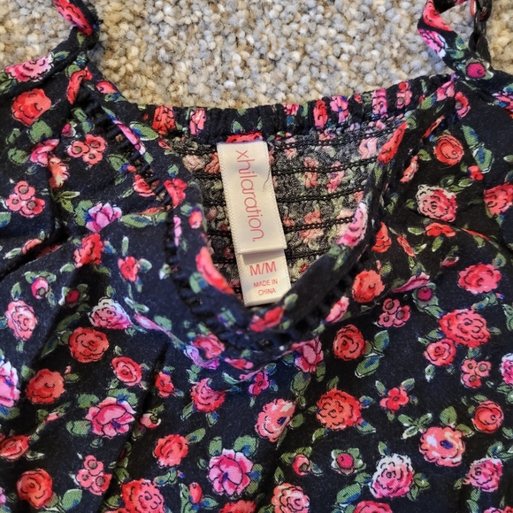 Romper - Picture 2 of 3